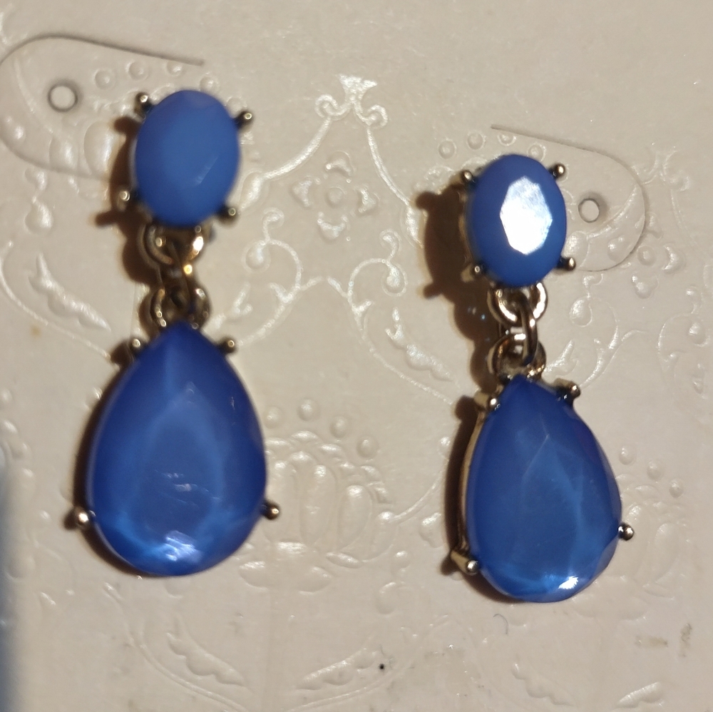 Drop 💧 earrings - Picture 6 of 6